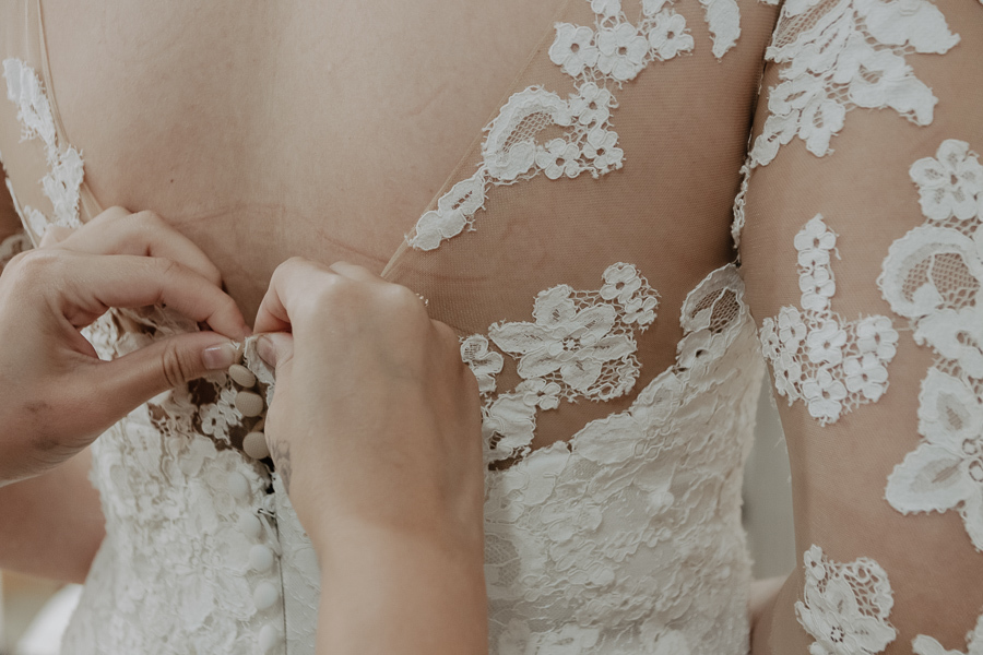 MAKING OF DA NOIVA REALIZADO NO STUDIO K EM MARINGÁ NO PARANA E FOTOGRAFADO POR ALINE DREHER