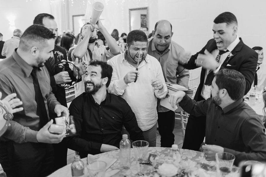 RECEPCAO DE CASAMENTO REALIZADO NO CAPIM LIMAO EM MARINGA NO PARANA 