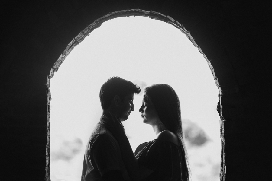 ENSAIO PRE CASAMENTO EM FAXINAL PARANA ANTIGA OLARIA ABANDONADA FOTOGRAFADO POR LUCAS DREHER E ALINE DREHER 