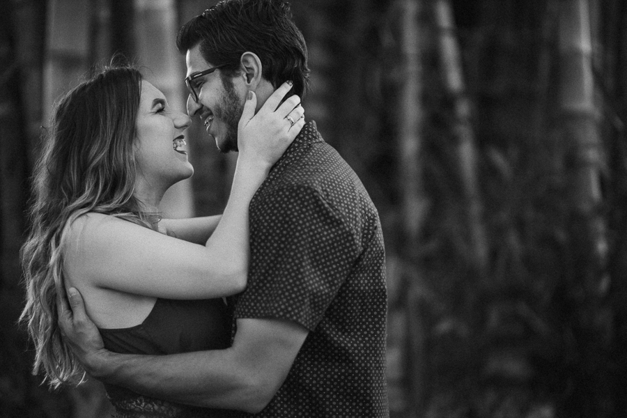ENSAIO PRE WEDDING EM PLANTACAO DE BAMBUS DE IVATUBA PARANA E FOTOGRAFADO POR LUCAS DREHER E ALINE DREHER