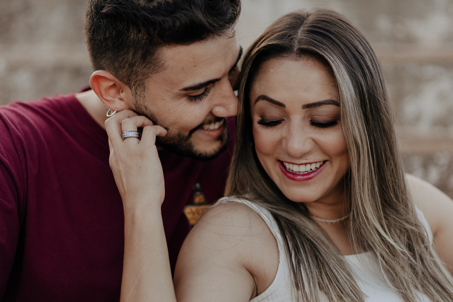 ENSAIO PRE CASAMENTO COM ESTILO URBANO E REALIZADO NO CENTRO DE MARINGA COM A PEGADA STREET