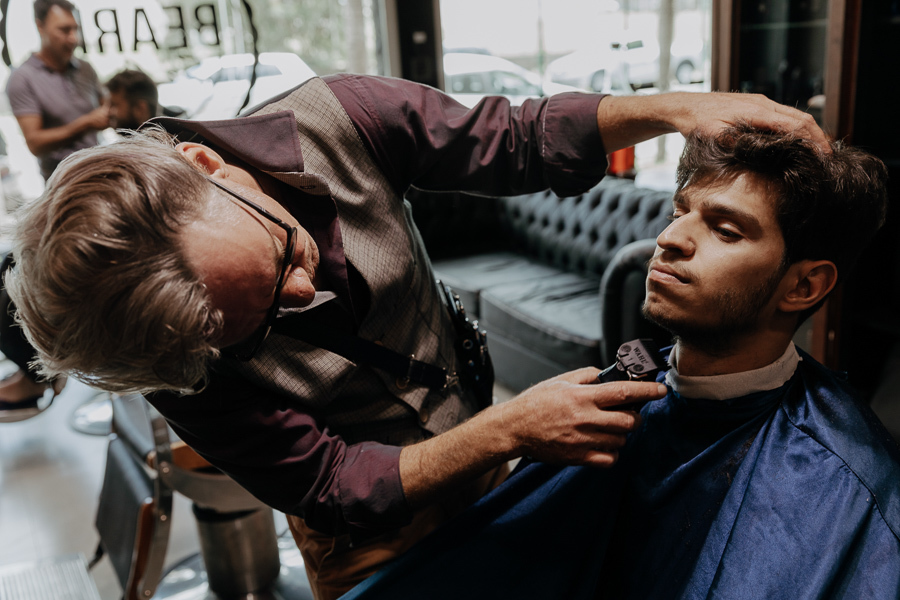 MAKING OF DA PREPARACAO DO NOIVO LUCAS REALIZADO NA BARBEARIA SR JOSE EM MARINGA PARANA E FOTOGRAFADO POR LUCAS DREHER