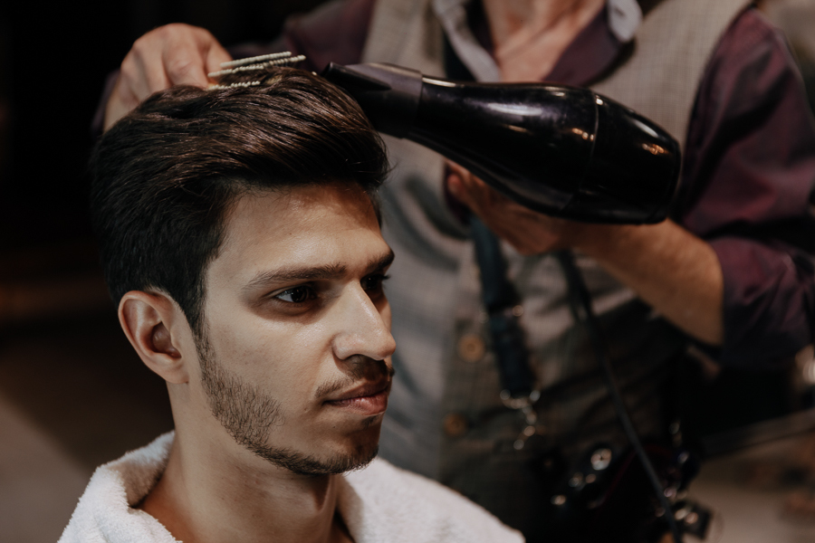 MAKING OF DA PREPARACAO DO NOIVO LUCAS REALIZADO NA BARBEARIA SR JOSE EM MARINGA PARANA E FOTOGRAFADO POR LUCAS DREHER