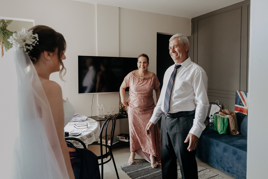 MAKING OF DA PREPARACAO DA NOIVA GABRIELA REALIZADA NO SEU PROPRIO APARTAMENTO EM MARINGA NO PARANA E FOTOGRAFADO POR ALINE DREHER