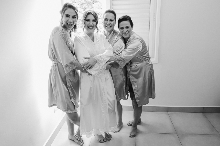 MAKING OF DA PREPARACAO DA NOIVA GABRIELA REALIZADA NO SEU PROPRIO APARTAMENTO EM MARINGA NO PARANA E FOTOGRAFADO POR ALINE DREHER