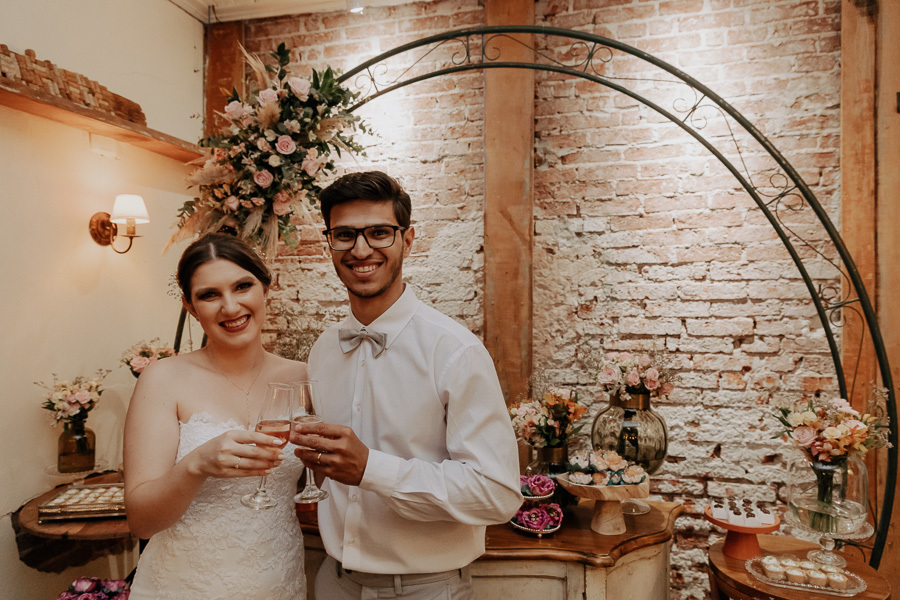 RECEPCAO DE CASAMENTO REALIZADO NO RESTAURANTE PERUGIA TRATTORIA EM MARINGA NO PARANA E FOTOGRAFADO POR LUCAS DREHER E ALINE DREHER