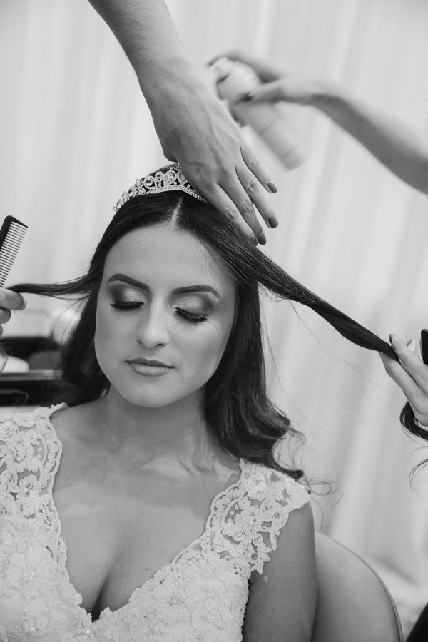 PREPARACAO DE NOIVA REALIZADO NO ESTUDIO ELAISA CAMILO EM MARINGA NO PARANA E FOTOGRAFADO POR ALINE DREHER MAKING OF NOIVA