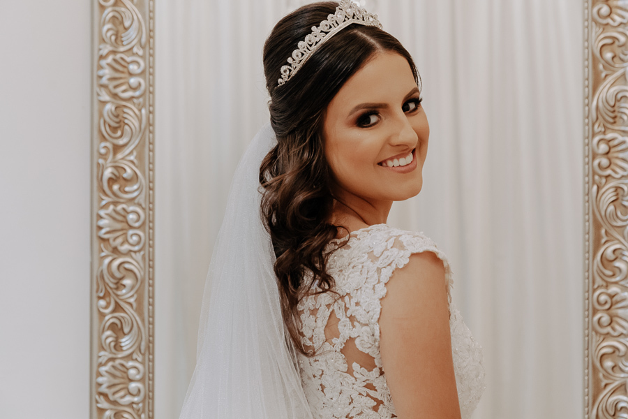 PREPARACAO DE NOIVA REALIZADO NO ESTUDIO ELAISA CAMILO EM MARINGA NO PARANA E FOTOGRAFADO POR ALINE DREHER MAKING OF NOIVA