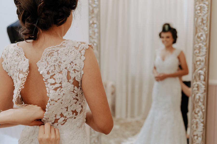 PREPARACAO DE NOIVA REALIZADO NO ESTUDIO ELAISA CAMILO EM MARINGA NO PARANA E FOTOGRAFADO POR ALINE DREHER MAKING OF NOIVA