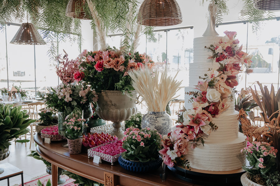 DECORAÇÃO DE RECEPCAO DE CASAMENTO NO ESTILO BOHO REALIZADO NO SALAO DE EVENTOS LALINDA EM SAO DOMINGOS MARINGA PARANA
