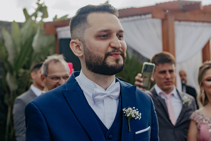 CERIMONIA DE CASAMENTO AO AR LIVRE NO FINAL DA TARDE E POR DO SOL REALIZADO NO SALAO LALINDA EVENTOS EM SAO DOMINGOS PARANA E FOTOGRAFADO POR LUCAS DREHER E ALINE DREHER