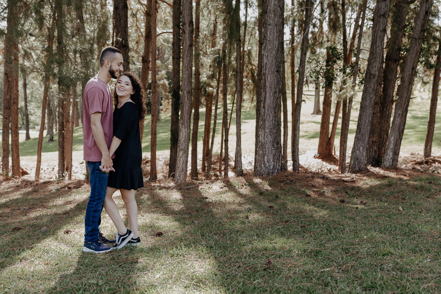 ENSAIO DE CASAL REALIZADO EM AFRC - Acampamento Fazenda Retiro Cristão EM CAMPO MOURAO PARANA E FOTOGRAFADO POR LUCAS DREHER  E ALINE DREHER
