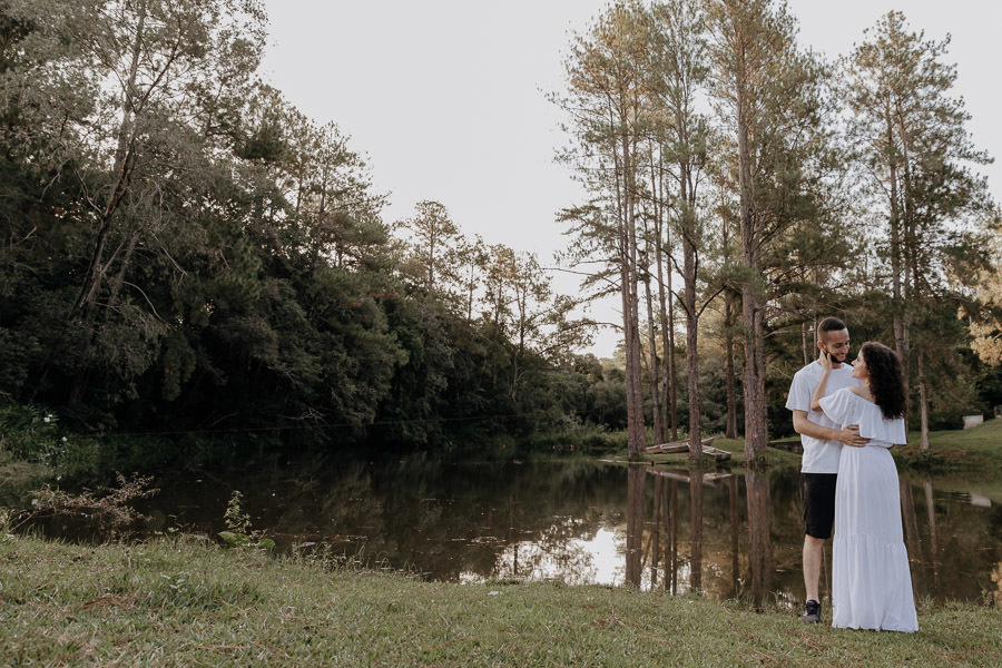 ENSAIO DE CASAL REALIZADO EM AFRC - Acampamento Fazenda Retiro Cristão EM CAMPO MOURAO PARANA E FOTOGRAFADO POR LUCAS DREHER  E ALINE DREHER