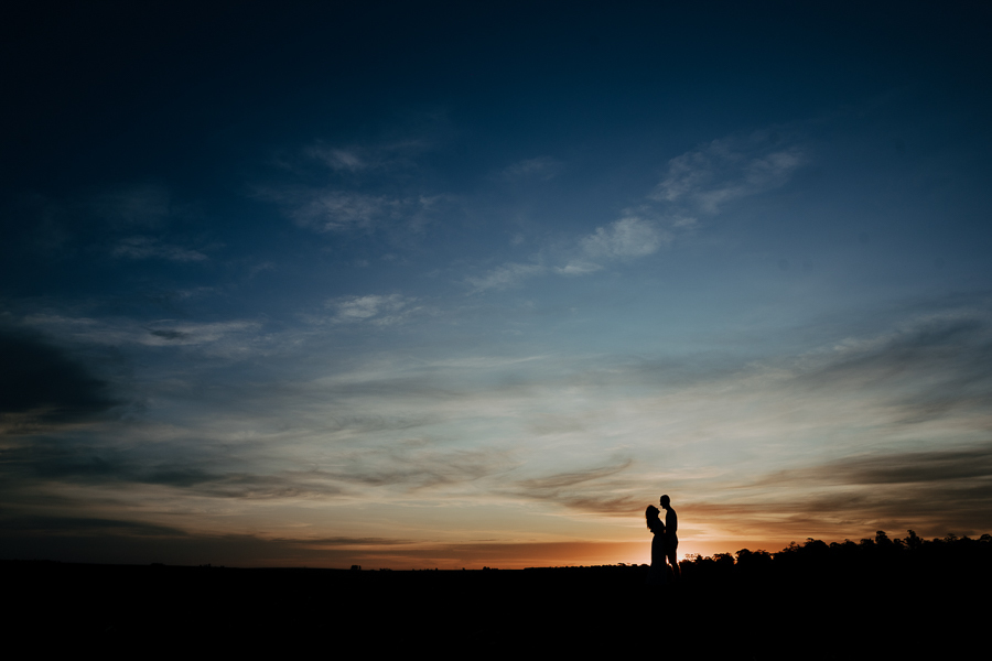 ENSAIO DE CASAL REALIZADO EM AFRC - Acampamento Fazenda Retiro Cristão EM CAMPO MOURAO PARANA E FOTOGRAFADO POR LUCAS DREHER  E ALINE DREHER