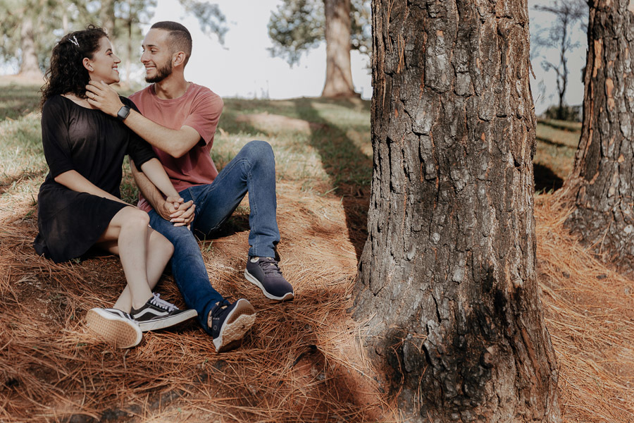 ENSAIO DE CASAL REALIZADO EM AFRC - Acampamento Fazenda Retiro Cristão EM CAMPO MOURAO PARANA E FOTOGRAFADO POR LUCAS DREHER  E ALINE DREHER