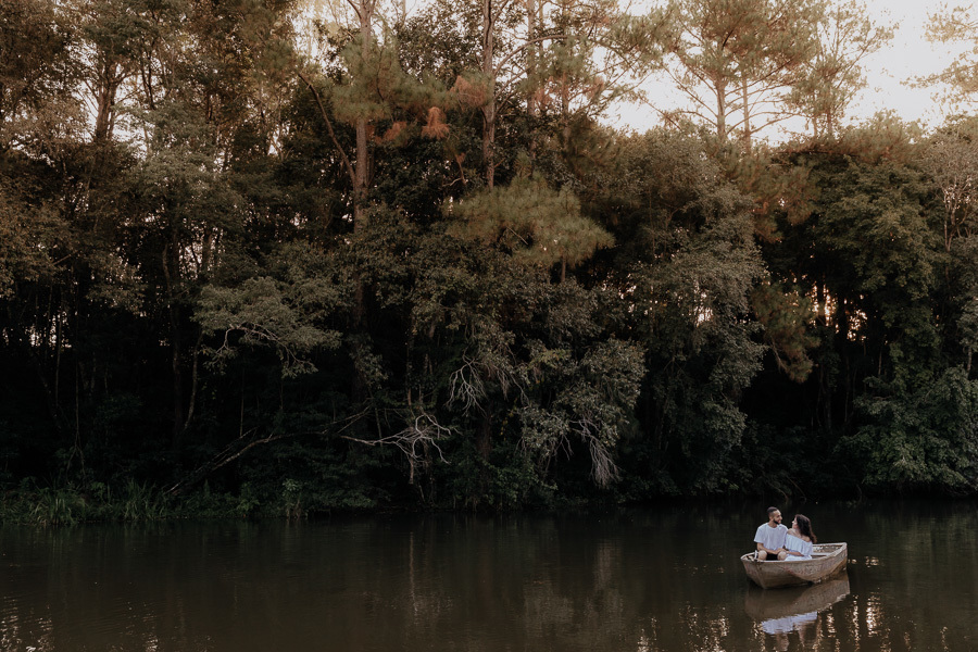 ENSAIO DE CASAL REALIZADO EM AFRC - Acampamento Fazenda Retiro Cristão EM CAMPO MOURAO PARANA E FOTOGRAFADO POR LUCAS DREHER  E ALINE DREHER