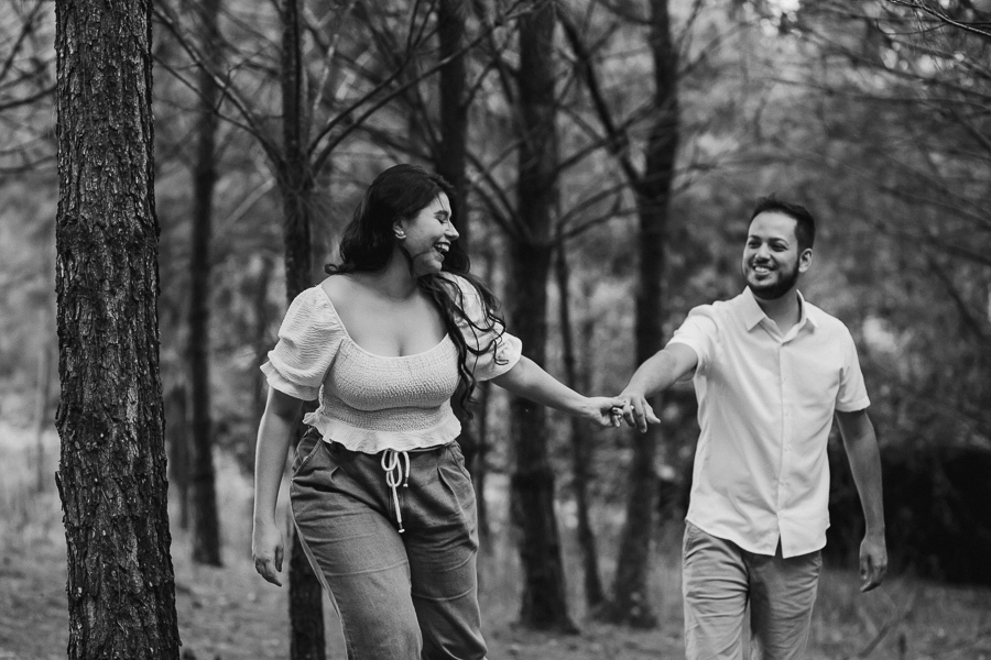 PRE CASAMENTO REALIZADO NO EDEN GARDEN MARINGA PARANA E FOTOGRAFADO POR LUCAS DREHER FOTOGRAFIA DE CASAMENTOS E CASAIS