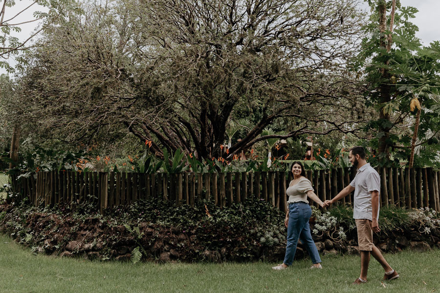 PRE CASAMENTO REALIZADO NO EDEN GARDEN MARINGA PARANA E FOTOGRAFADO POR LUCAS DREHER FOTOGRAFIA DE CASAMENTOS E CASAIS