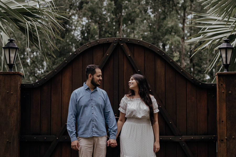 PRE CASAMENTO REALIZADO NO EDEN GARDEN MARINGA PARANA E FOTOGRAFADO POR LUCAS DREHER FOTOGRAFIA DE CASAMENTOS E CASAIS