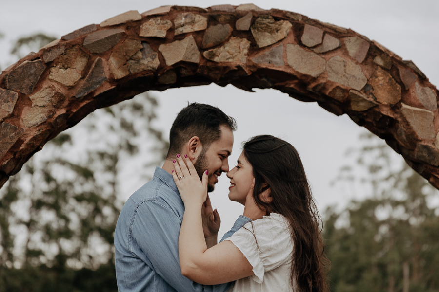 PRE CASAMENTO REALIZADO NO EDEN GARDEN MARINGA PARANA E FOTOGRAFADO POR LUCAS DREHER FOTOGRAFIA DE CASAMENTOS E CASAIS