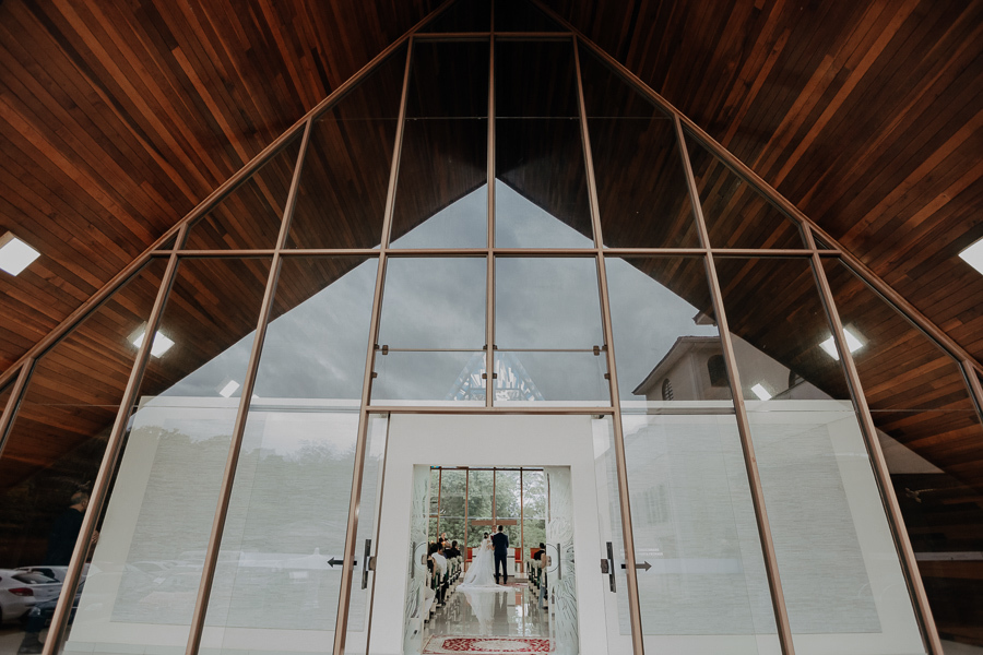 CERIMONIA DE CASAMENTO CATOLICA REALIZADA NO RECANTO PASCAL EM MARINGA NO PARANA E FOTOGRAFADO POR LUCAS DREHER E ALINE DREHER