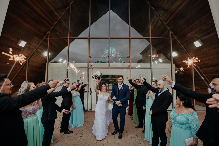 CERIMONIA DE CASAMENTO CATOLICA REALIZADA NO RECANTO PASCAL EM MARINGA NO PARANA E FOTOGRAFADO POR LUCAS DREHER E ALINE DREHER