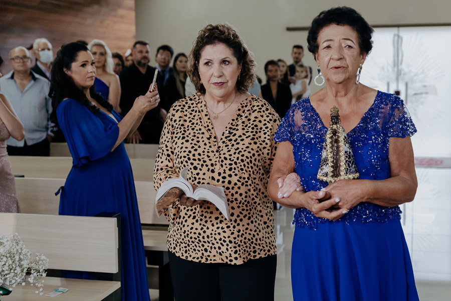 CERIMONIA DE CASAMENTO CATOLICA REALIZADA NO RECANTO PASCAL EM MARINGA NO PARANA E FOTOGRAFADO POR LUCAS DREHER E ALINE DREHER