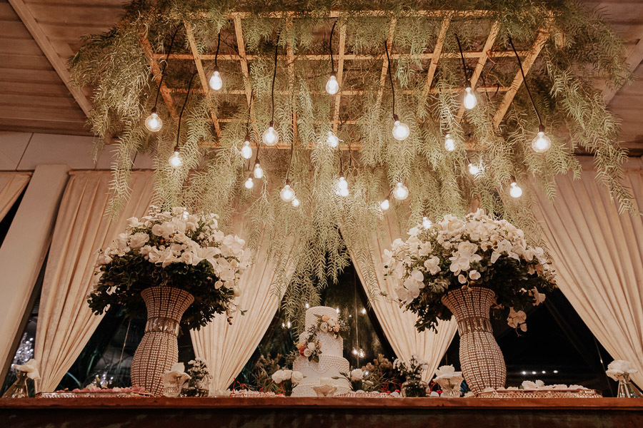 RECEPÇÃO DE CASAMENTO REALIZADO NO SALAO DO MANANCIAL VALE AZUL EM SARANDI NO PARANA
