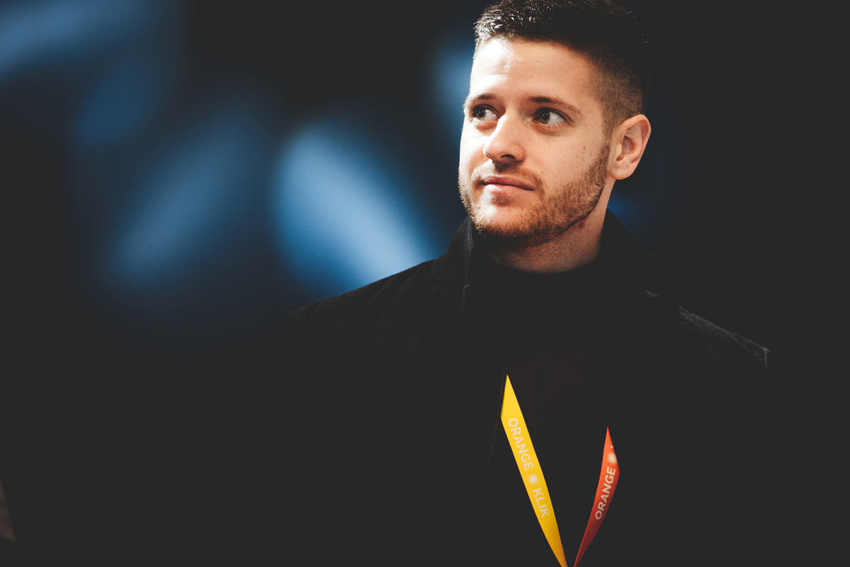 Team Building  Eventos Corporativos Suspenso