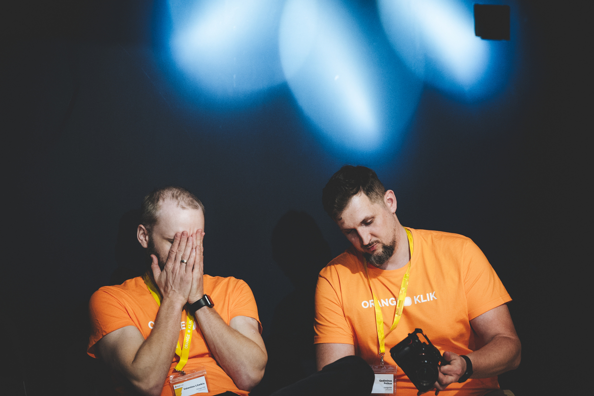 Team Building  Eventos Corporativos Suspenso