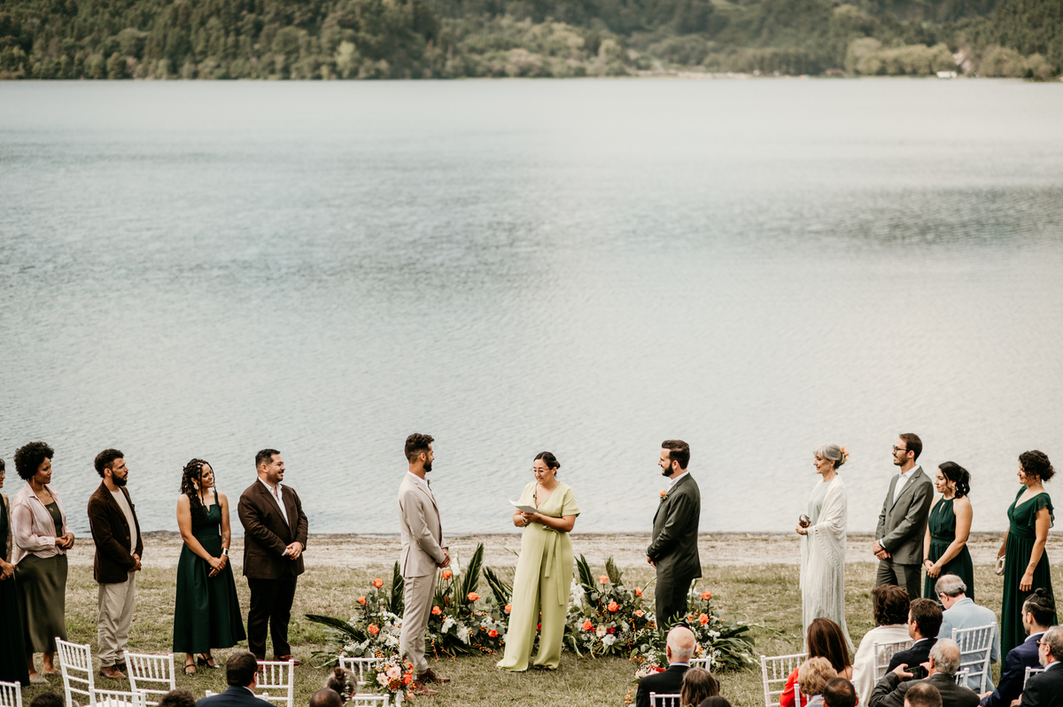 Destination wedding in Azores
