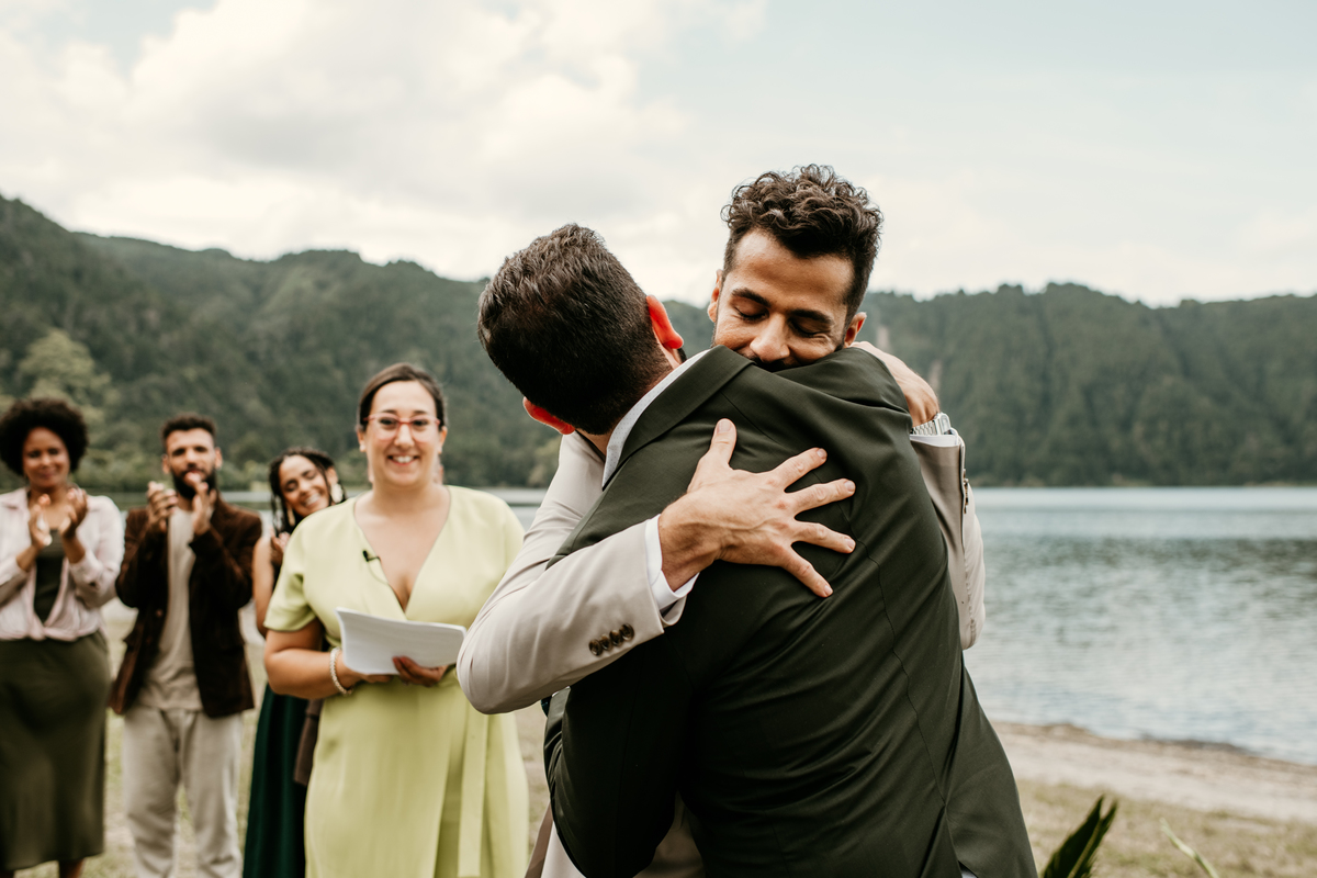 Destination wedding in Azores