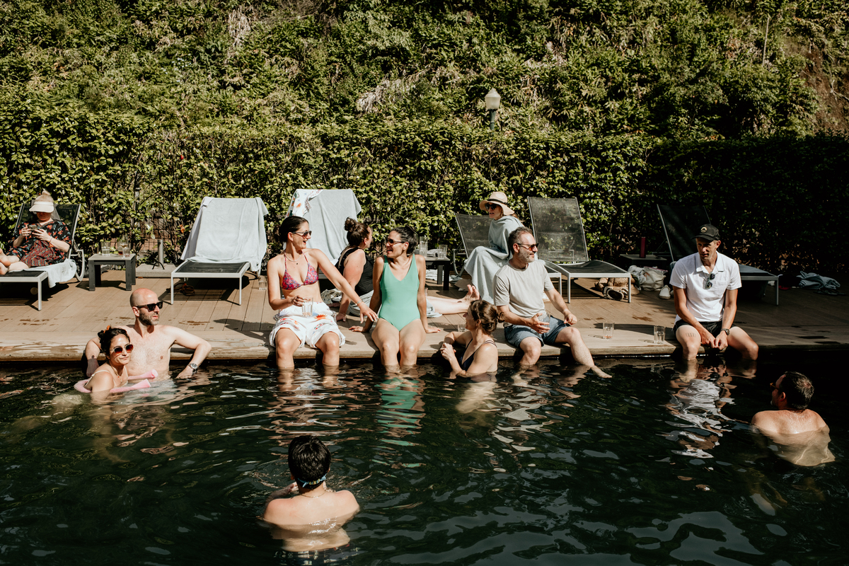 Destination wedding in Azores