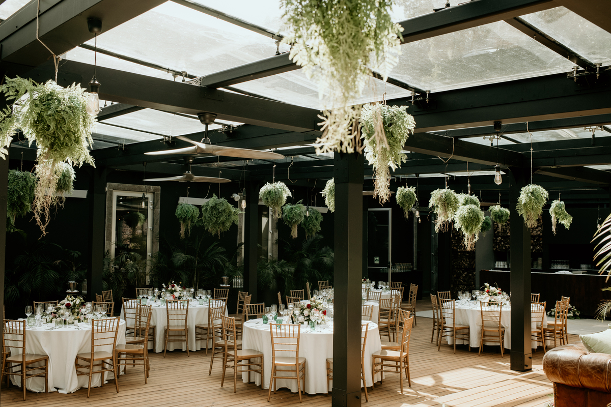 Destination wedding in Azores