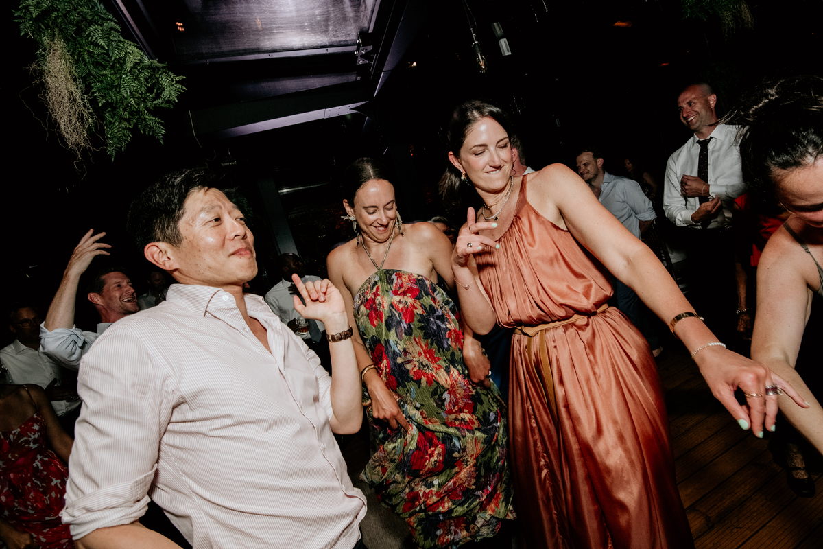 Destination wedding in Azores