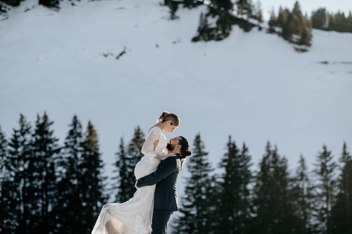 Engagement session in Switzerland