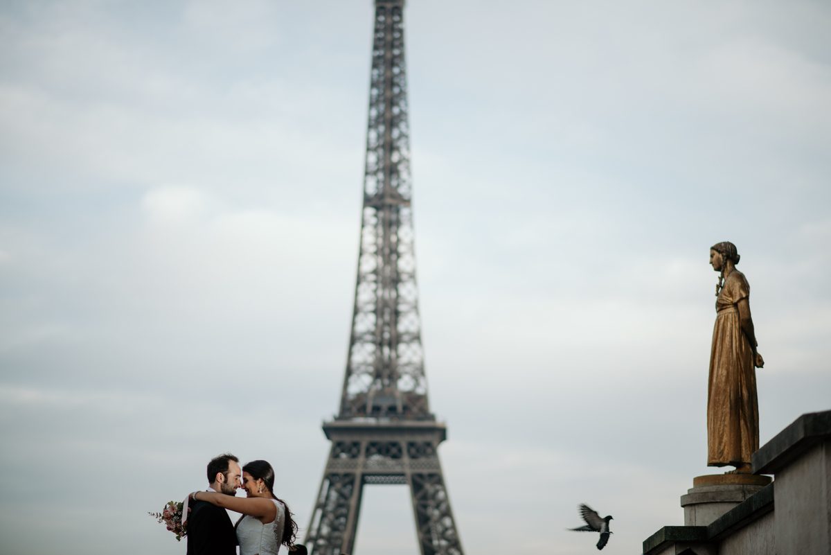 Engagement  in Paris