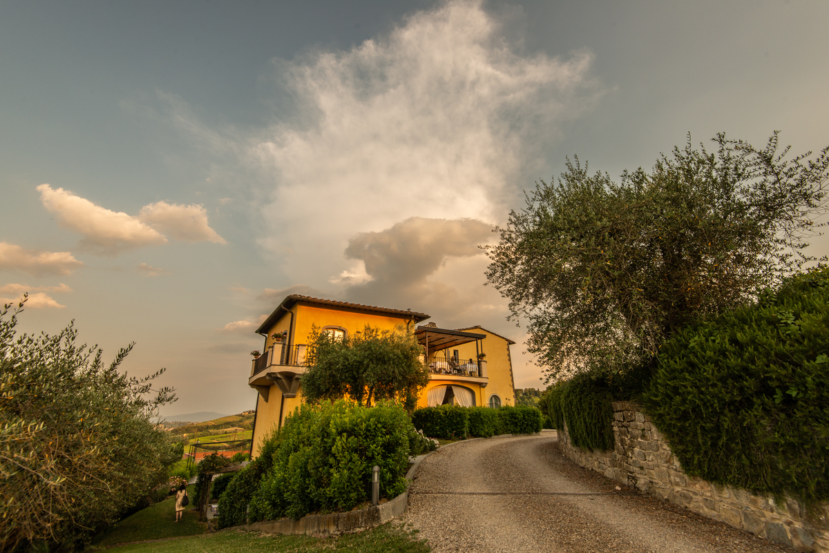 Destination Wedding in Tuscany