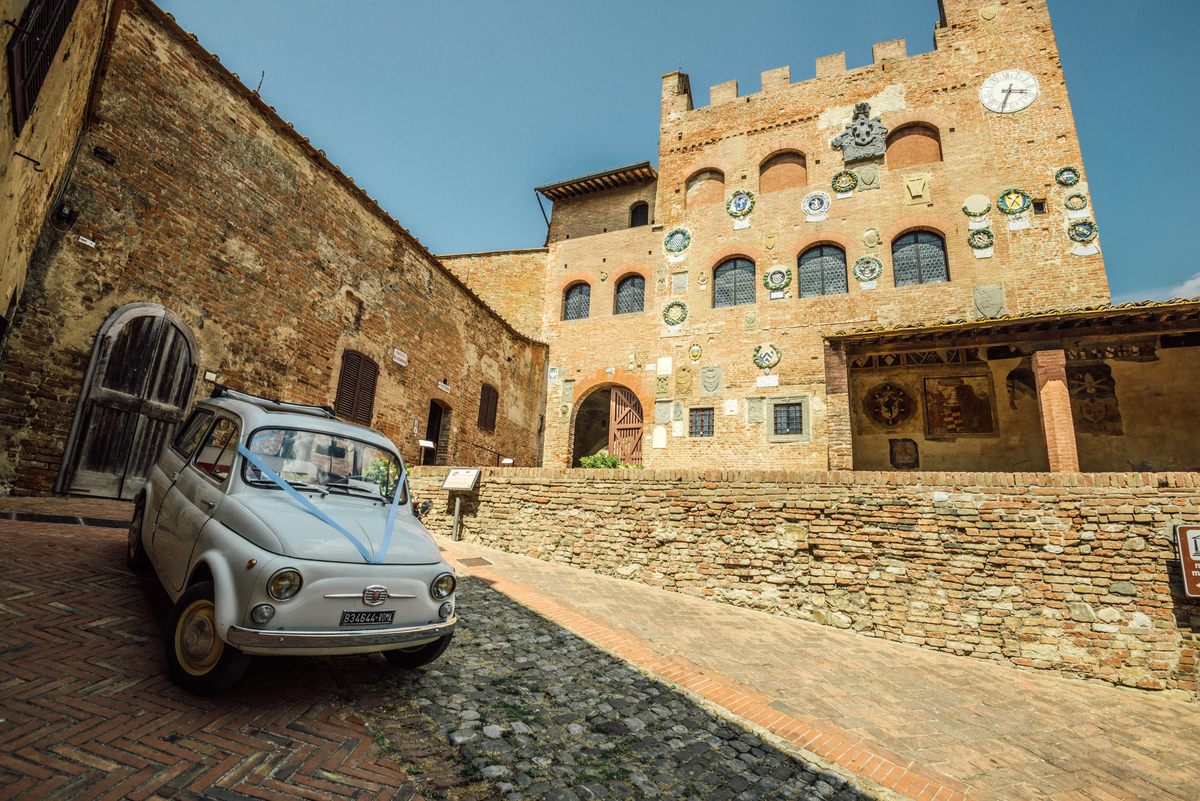 Destination Wedding in Tuscany