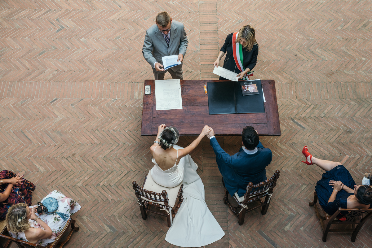 Cerimónia de casamento em Certaldo Alto
