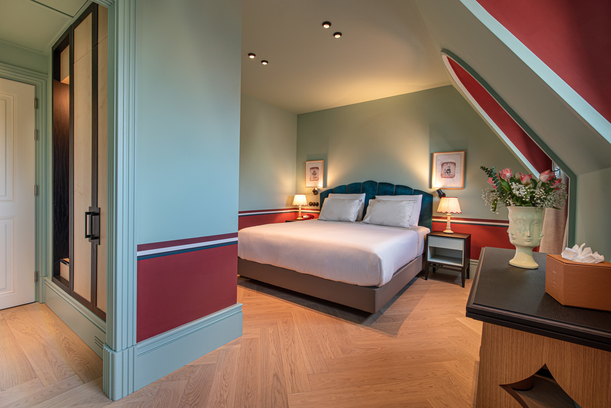 quarto hotel Editory Aliados