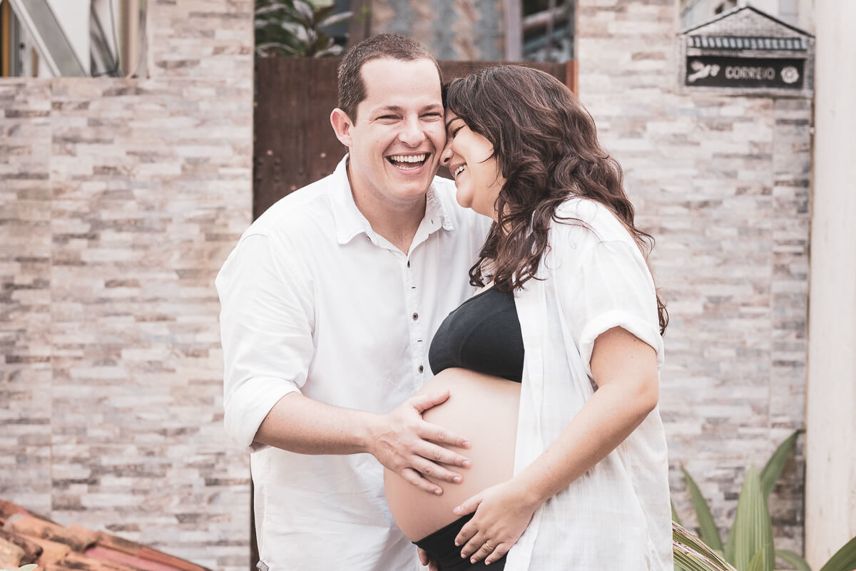 Melina Mantovani e Guido Nunes durante o ensaio fotográfico da espera da Malu, realizado pela fotógrafa Fabiana Bomfim