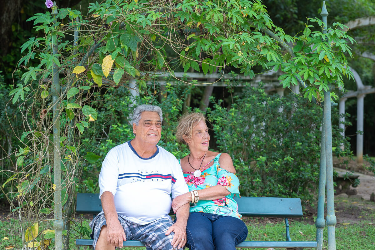 50 anos de harmonia, amor e companheirismo do casal Lúcia e Paulo, pela fotógrafa Fabiana Bomfim