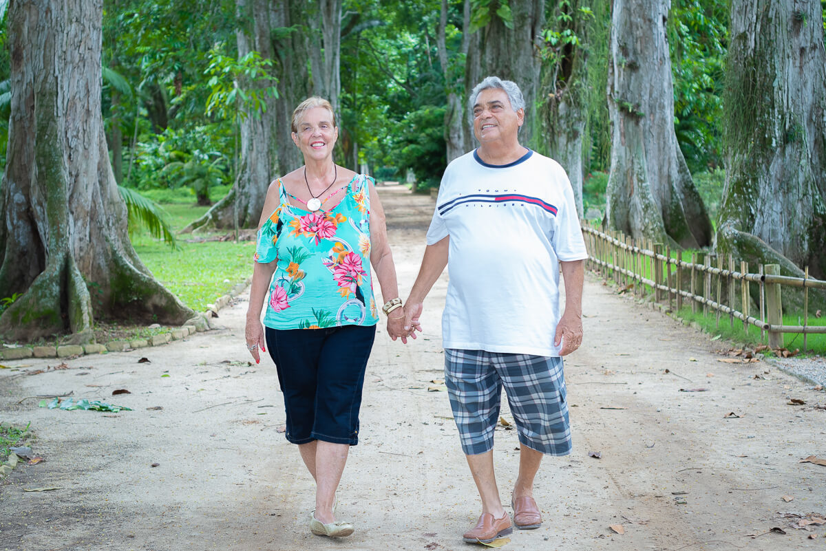 50 anos de harmonia, amor e companheirismo do casal Lúcia e Paulo, pela fotógrafa Fabiana Bomfim