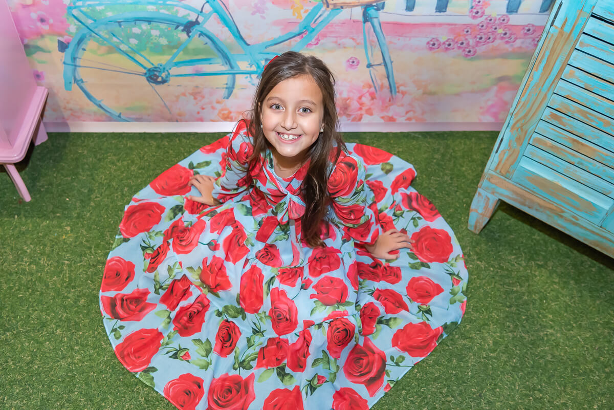 Alicia comemorando os seus 9 anos na Casa Fanstástica Festas (BH), feito pela fotógrafa Fabiana Bomfim