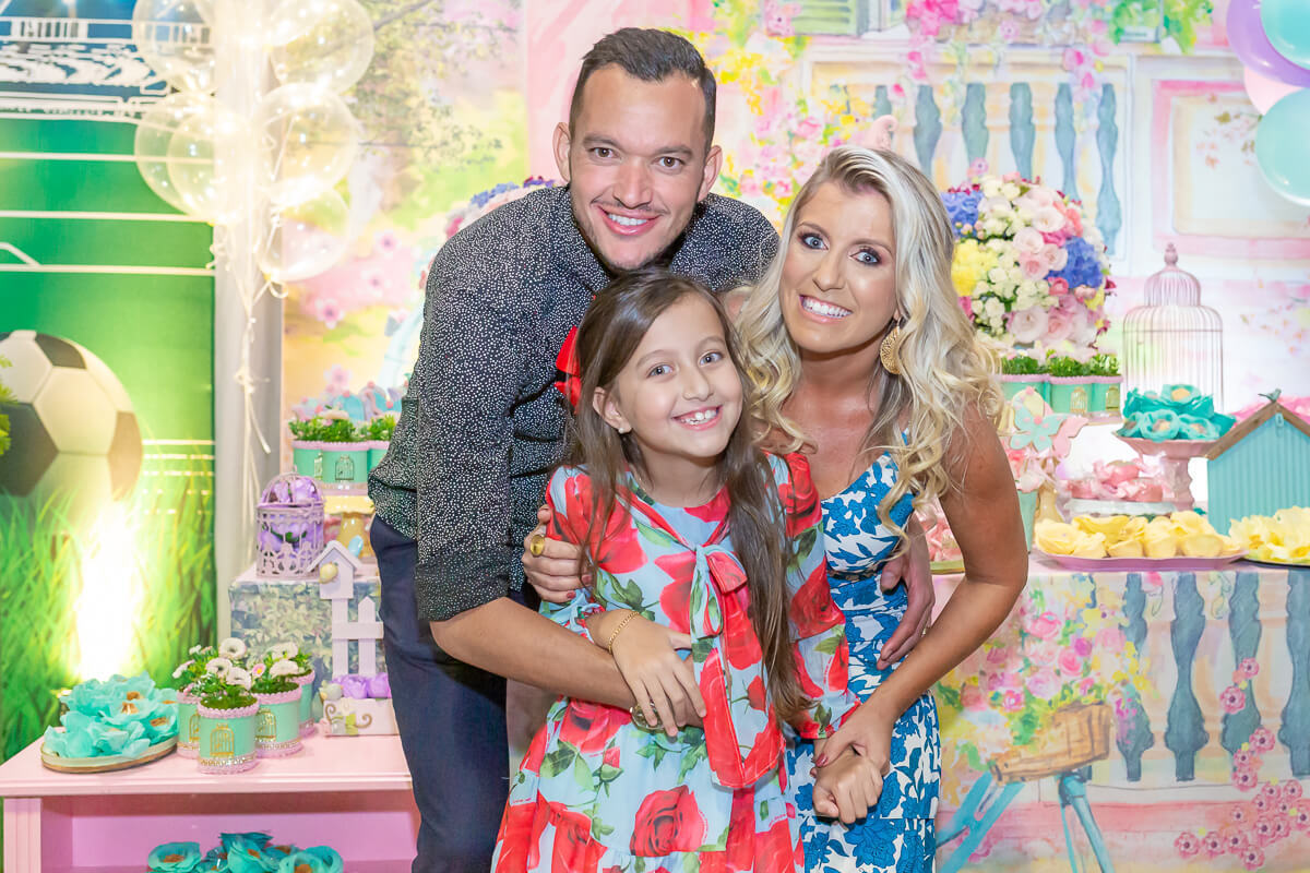 Alicia comemorando os seus 9 anos na Casa Fanstástica Festas (BH), feito pela fotógrafa Fabiana Bomfim