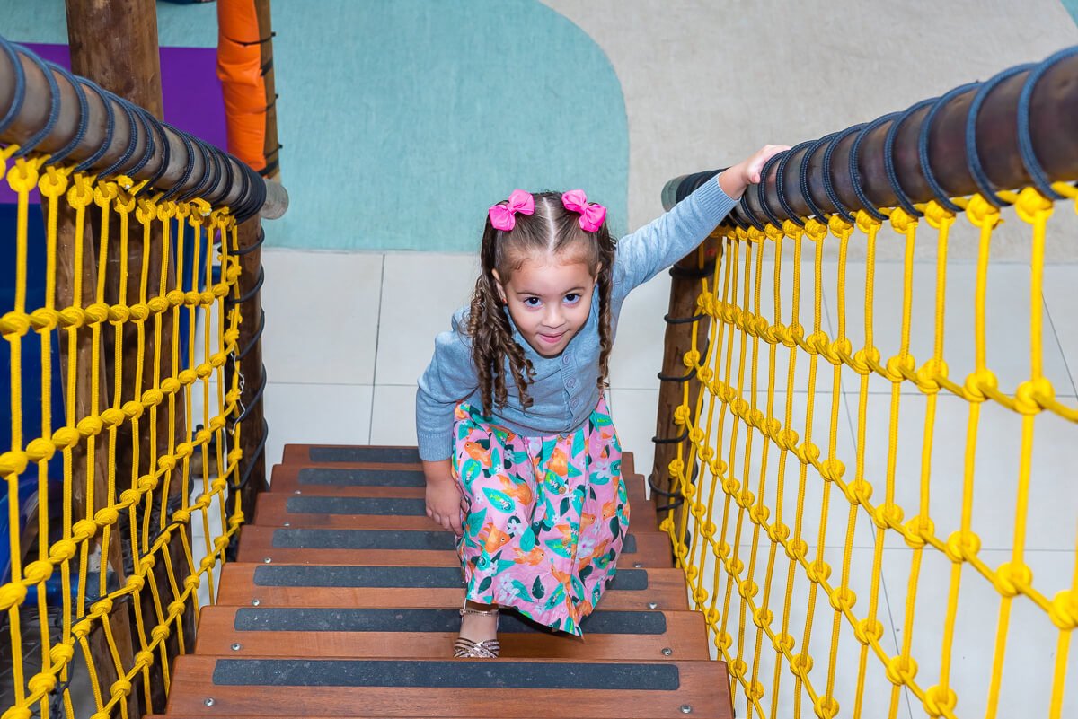 Muita alegria e diversão na festa de 5 anos do Enzo no La Ville Kids, pela fotógrafa Fabiana Bomfim.
