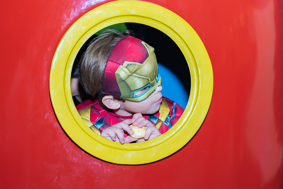 Muita alegria e diversão na festa de 5 anos do Enzo no La Ville Kids, pela fotógrafa Fabiana Bomfim.