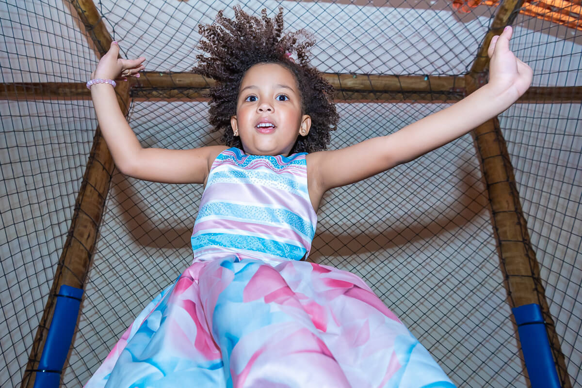 Muita alegria e diversão na festa de 5 anos do Enzo no La Ville Kids, pela fotógrafa Fabiana Bomfim.