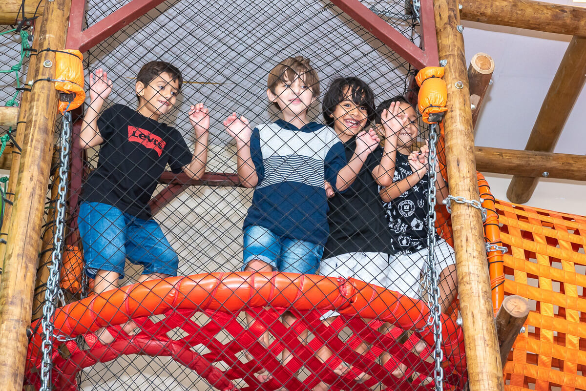 Muita alegria e diversão na festa de 5 anos do Enzo no La Ville Kids, pela fotógrafa Fabiana Bomfim.